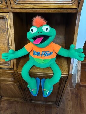 Vintage 1998 BULL FROGG Frog Interactive Talking Plush Large Toy Works Good